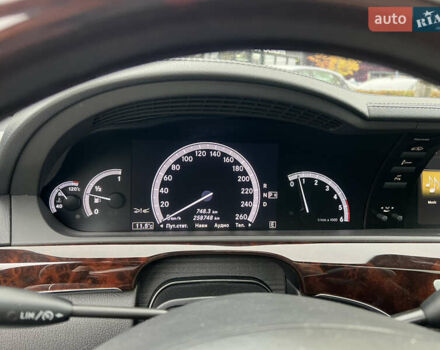 Чорний Мерседес С Клас, об'ємом двигуна 2.99 л та пробігом 258 тис. км за 18000 $, фото 25 на Automoto.ua