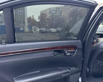 Черный Мерседес С Класс, объемом двигателя 4.7 л и пробегом 170 тыс. км за 13900 $, фото 10 на Automoto.ua