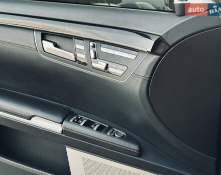 Черный Мерседес С Класс, объемом двигателя 4.7 л и пробегом 155 тыс. км за 15900 $, фото 50 на Automoto.ua