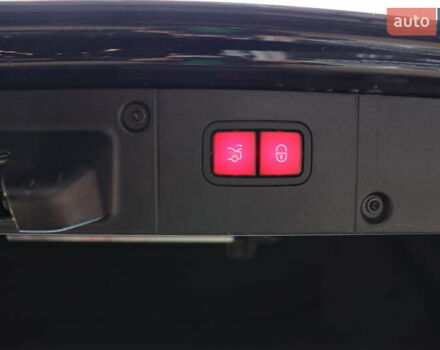 Черный Мерседес С Класс, объемом двигателя 4.7 л и пробегом 179 тыс. км за 17900 $, фото 32 на Automoto.ua