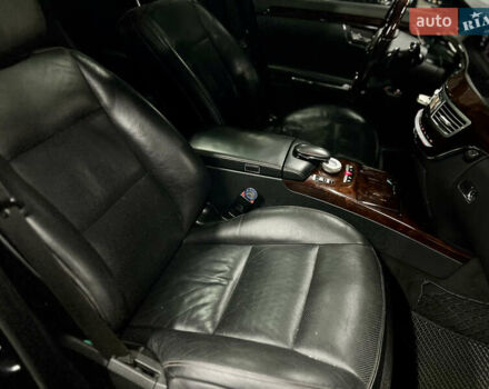 Чорний Мерседес С Клас, об'ємом двигуна 2.99 л та пробігом 258 тис. км за 19500 $, фото 46 на Automoto.ua