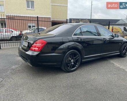 Черный Мерседес С Класс, объемом двигателя 3 л и пробегом 280 тыс. км за 19999 $, фото 28 на Automoto.ua