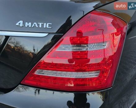 Черный Мерседес С Класс, объемом двигателя 4.7 л и пробегом 218 тыс. км за 17999 $, фото 29 на Automoto.ua