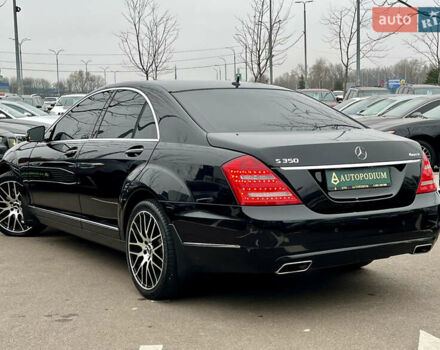 Черный Мерседес С Класс, объемом двигателя 3 л и пробегом 258 тыс. км за 17400 $, фото 15 на Automoto.ua