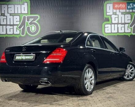 Черный Мерседес С Класс, объемом двигателя 4.7 л и пробегом 211 тыс. км за 16800 $, фото 7 на Automoto.ua