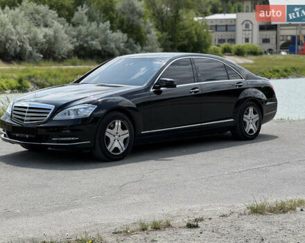 Чорний Мерседес С Клас, об'ємом двигуна 5.51 л та пробігом 56 тис. км за 89900 $, фото 1 на Automoto.ua