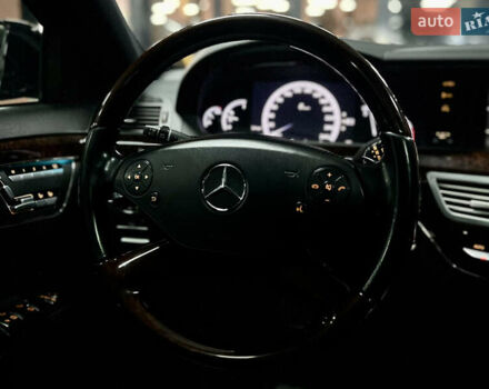 Чорний Мерседес С Клас, об'ємом двигуна 2.99 л та пробігом 258 тис. км за 19500 $, фото 36 на Automoto.ua