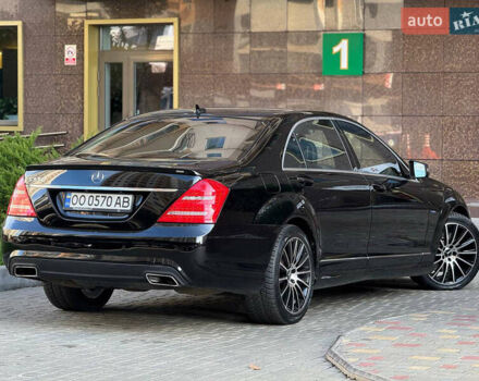 Чорний Мерседес С Клас, об'ємом двигуна 4.66 л та пробігом 221 тис. км за 15900 $, фото 13 на Automoto.ua