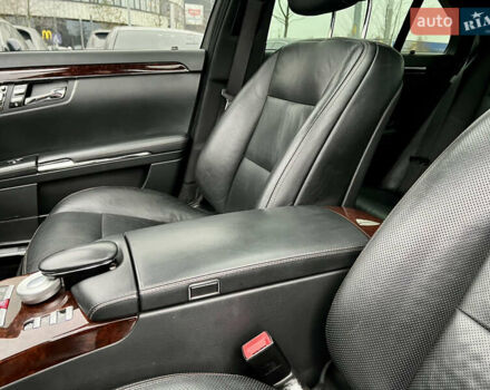 Черный Мерседес С Класс, объемом двигателя 3 л и пробегом 258 тыс. км за 17400 $, фото 32 на Automoto.ua