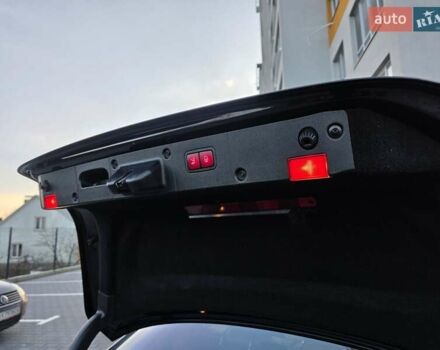 Черный Мерседес С Класс, объемом двигателя 4.7 л и пробегом 218 тыс. км за 17999 $, фото 75 на Automoto.ua