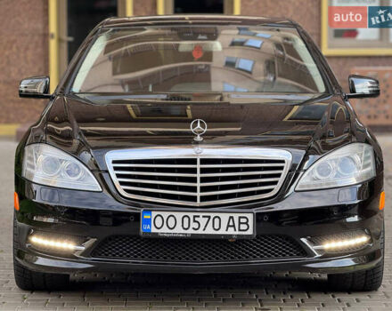 Чорний Мерседес С Клас, об'ємом двигуна 4.66 л та пробігом 221 тис. км за 15900 $, фото 3 на Automoto.ua