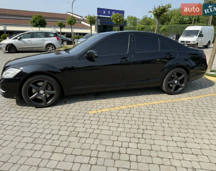 Черный Мерседес С Класс, объемом двигателя 2.99 л и пробегом 237 тыс. км за 19999 $, фото 5 на Automoto.ua