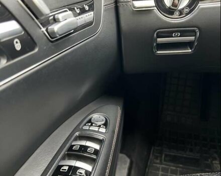 Черный Мерседес С Класс, объемом двигателя 4.7 л и пробегом 161 тыс. км за 21000 $, фото 34 на Automoto.ua