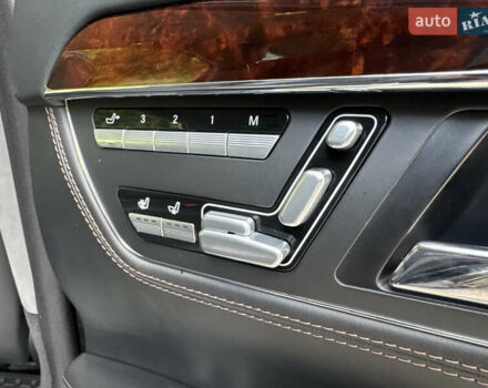 Чорний Мерседес С Клас, об'ємом двигуна 5.51 л та пробігом 56 тис. км за 89900 $, фото 38 на Automoto.ua