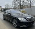 Черный Мерседес С Класс, объемом двигателя 4.66 л и пробегом 170 тыс. км за 17700 $, фото 24 на Automoto.ua