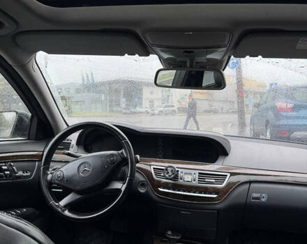 Черный Мерседес С Класс, объемом двигателя 2.1 л и пробегом 300 тыс. км за 13900 $, фото 9 на Automoto.ua