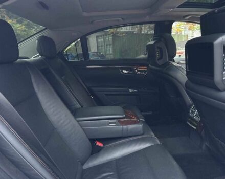 Черный Мерседес С Класс, объемом двигателя 4.7 л и пробегом 170 тыс. км за 13900 $, фото 16 на Automoto.ua