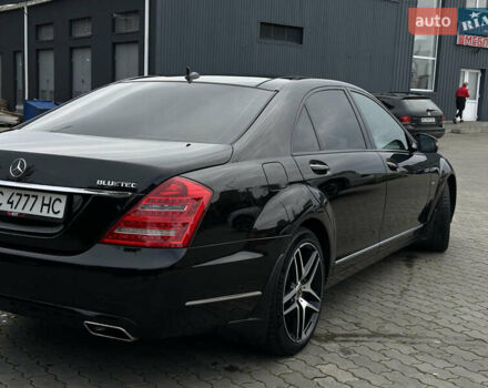 Черный Мерседес С Класс, объемом двигателя 2.99 л и пробегом 320 тыс. км за 21500 $, фото 21 на Automoto.ua