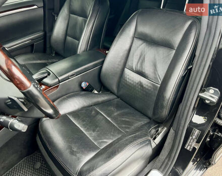 Черный Мерседес С Класс, объемом двигателя 3 л и пробегом 258 тыс. км за 17400 $, фото 19 на Automoto.ua