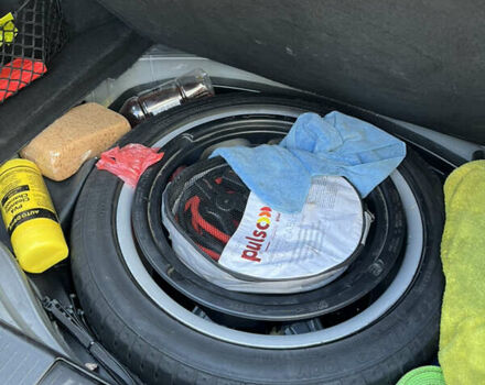 Черный Мерседес С Класс, объемом двигателя 4.66 л и пробегом 197 тыс. км за 21000 $, фото 26 на Automoto.ua