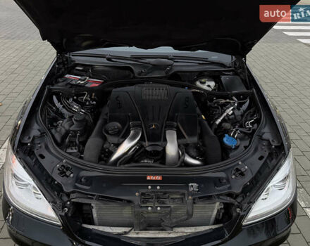 Черный Мерседес С Класс, объемом двигателя 4.7 л и пробегом 218 тыс. км за 14999 $, фото 20 на Automoto.ua