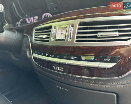 Чорний Мерседес С Клас, об'ємом двигуна 5.51 л та пробігом 56 тис. км за 89900 $, фото 50 на Automoto.ua