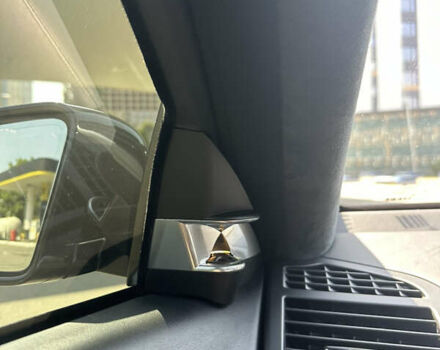 Черный Мерседес С Класс, объемом двигателя 4.7 л и пробегом 142 тыс. км за 22500 $, фото 3 на Automoto.ua