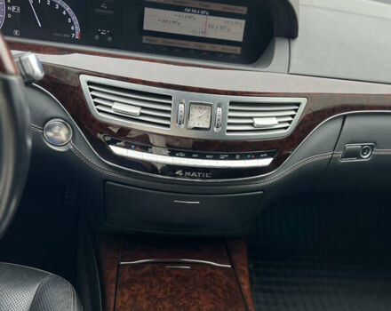 Мерседес С Класс 2012 в Черкассах на Automoto.ua Черный Мерседес С Класс, объемом двигателя 4.7 л и пробегом 150 тыс. км за 17500 $, фото 10 на Automoto.ua