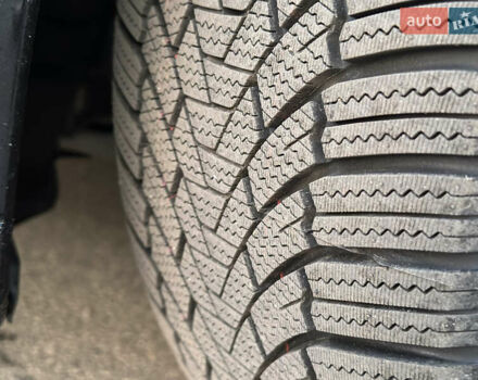 Черный Мерседес С Класс, объемом двигателя 4.7 л и пробегом 155 тыс. км за 15900 $, фото 94 на Automoto.ua