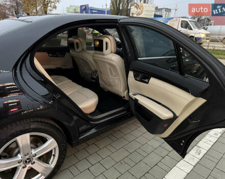 Черный Мерседес С Класс, объемом двигателя 4.7 л и пробегом 218 тыс. км за 14999 $, фото 49 на Automoto.ua