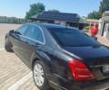 Черный Мерседес С Класс, объемом двигателя 2.99 л и пробегом 123 тыс. км за 25700 $, фото 3 на Automoto.ua
