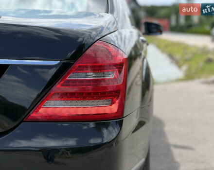 Чорний Мерседес С Клас, об'ємом двигуна 5.51 л та пробігом 56 тис. км за 89900 $, фото 18 на Automoto.ua