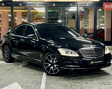 Чорний Мерседес С Клас, об'ємом двигуна 2.99 л та пробігом 258 тис. км за 19500 $, фото 8 на Automoto.ua