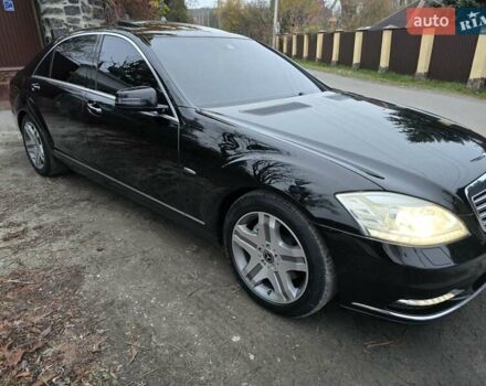 Черный Мерседес С Класс, объемом двигателя 3.5 л и пробегом 188 тыс. км за 14999 $, фото 3 на Automoto.ua