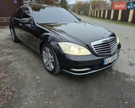 Черный Мерседес С Класс, объемом двигателя 3.5 л и пробегом 188 тыс. км за 14999 $, фото 52 на Automoto.ua