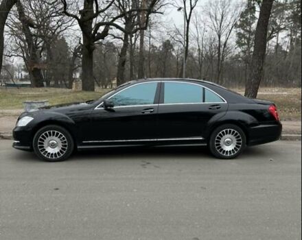 Черный Мерседес С Класс, объемом двигателя 4.7 л и пробегом 161 тыс. км за 21000 $, фото 2 на Automoto.ua