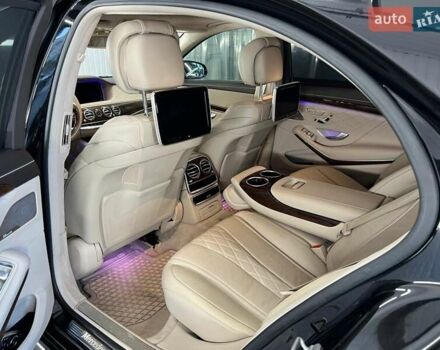 Черный Мерседес С Класс, объемом двигателя 4.66 л и пробегом 192 тыс. км за 31500 $, фото 4 на Automoto.ua