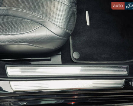 Чорний Мерседес С Клас, об'ємом двигуна 4.7 л та пробігом 140 тис. км за 29900 $, фото 49 на Automoto.ua