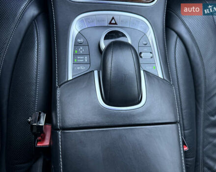 Чорний Мерседес С Клас, об'ємом двигуна 4.66 л та пробігом 195 тис. км за 27990 $, фото 66 на Automoto.ua