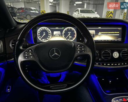 Черный Мерседес С Класс, объемом двигателя 4.66 л и пробегом 247 тыс. км за 31500 $, фото 12 на Automoto.ua