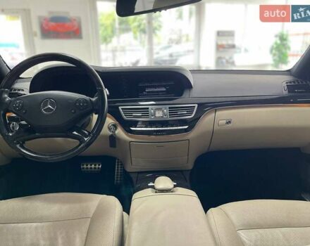 Черный Мерседес С Класс, объемом двигателя 2.14 л и пробегом 247 тыс. км за 22990 $, фото 31 на Automoto.ua