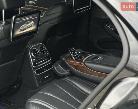 Черный Мерседес С Класс, объемом двигателя 2.99 л и пробегом 240 тыс. км за 37000 $, фото 5 на Automoto.ua