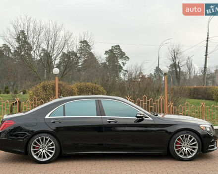 Черный Мерседес С Класс, объемом двигателя 4.66 л и пробегом 208 тыс. км за 26499 $, фото 6 на Automoto.ua