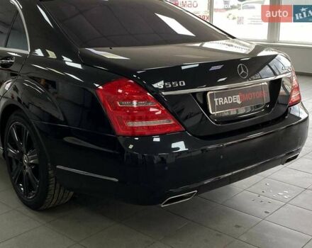 Чорний Мерседес С Клас, об'ємом двигуна 4.66 л та пробігом 243 тис. км за 15990 $, фото 11 на Automoto.ua