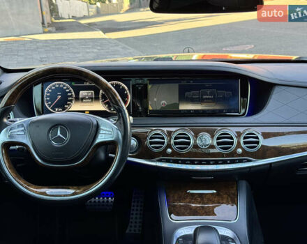 Черный Мерседес С Класс, объемом двигателя 4.66 л и пробегом 142 тыс. км за 31000 $, фото 11 на Automoto.ua