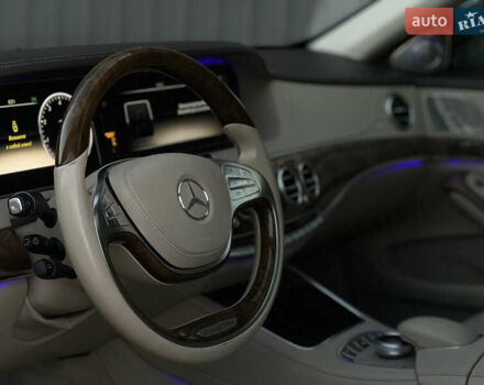 Черный Мерседес С Класс, объемом двигателя 4.66 л и пробегом 203 тыс. км за 28999 $, фото 7 на Automoto.ua