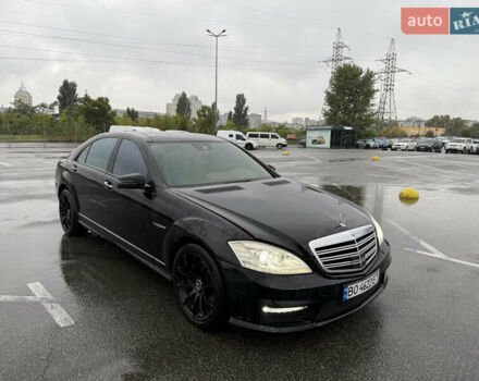 Черный Мерседес С Класс, объемом двигателя 4.66 л и пробегом 231 тыс. км за 18060 $, фото 19 на Automoto.ua