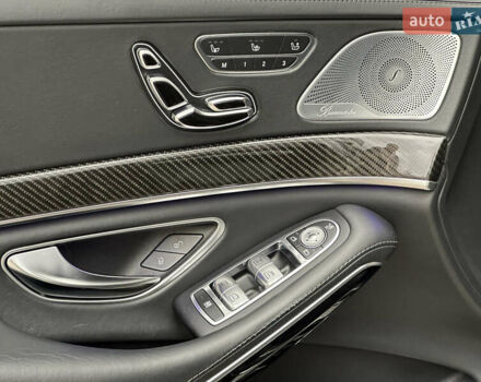 Чорний Мерседес С Клас, об'ємом двигуна 4.7 л та пробігом 140 тис. км за 29900 $, фото 36 на Automoto.ua