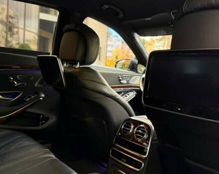 Черный Мерседес С Класс, объемом двигателя 4.66 л и пробегом 179 тыс. км за 35000 $, фото 17 на Automoto.ua