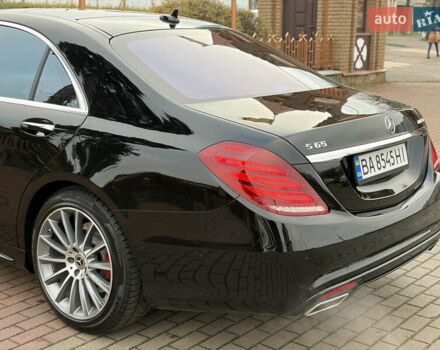 Черный Мерседес С Класс, объемом двигателя 4.66 л и пробегом 208 тыс. км за 26499 $, фото 5 на Automoto.ua